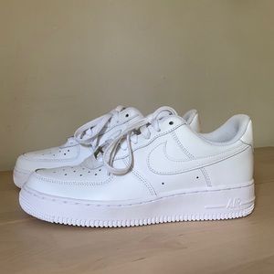 Women’s White Nike Air Force 1 ‘07